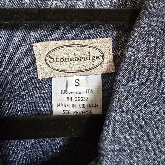 Stonebridge Women's Denim Jacket with Flower Embroidered Cuffs & Sleeves - Picture 4 of 16